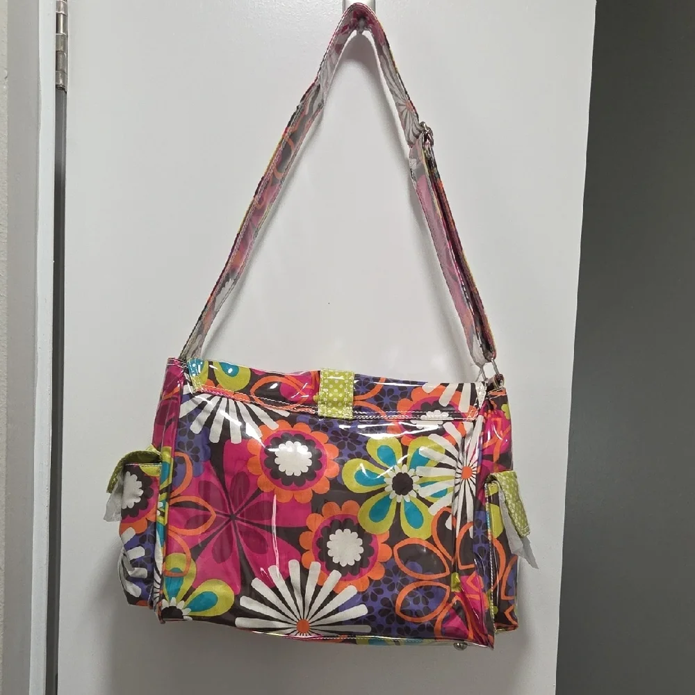 Beautiful KALENCON DIAPER BAG WITH 3 PC SET INCLUDED